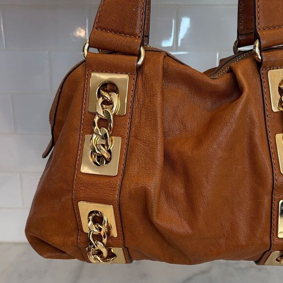 Michael Kors Bag Purse Handbag Leather Gold Chain Inner Pocket Double Strap Hobo - Picture 2 of 16